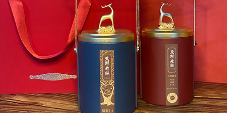 知野上为百福院“宗教与生态文明”佛教大会的高僧提供定制会议用茶